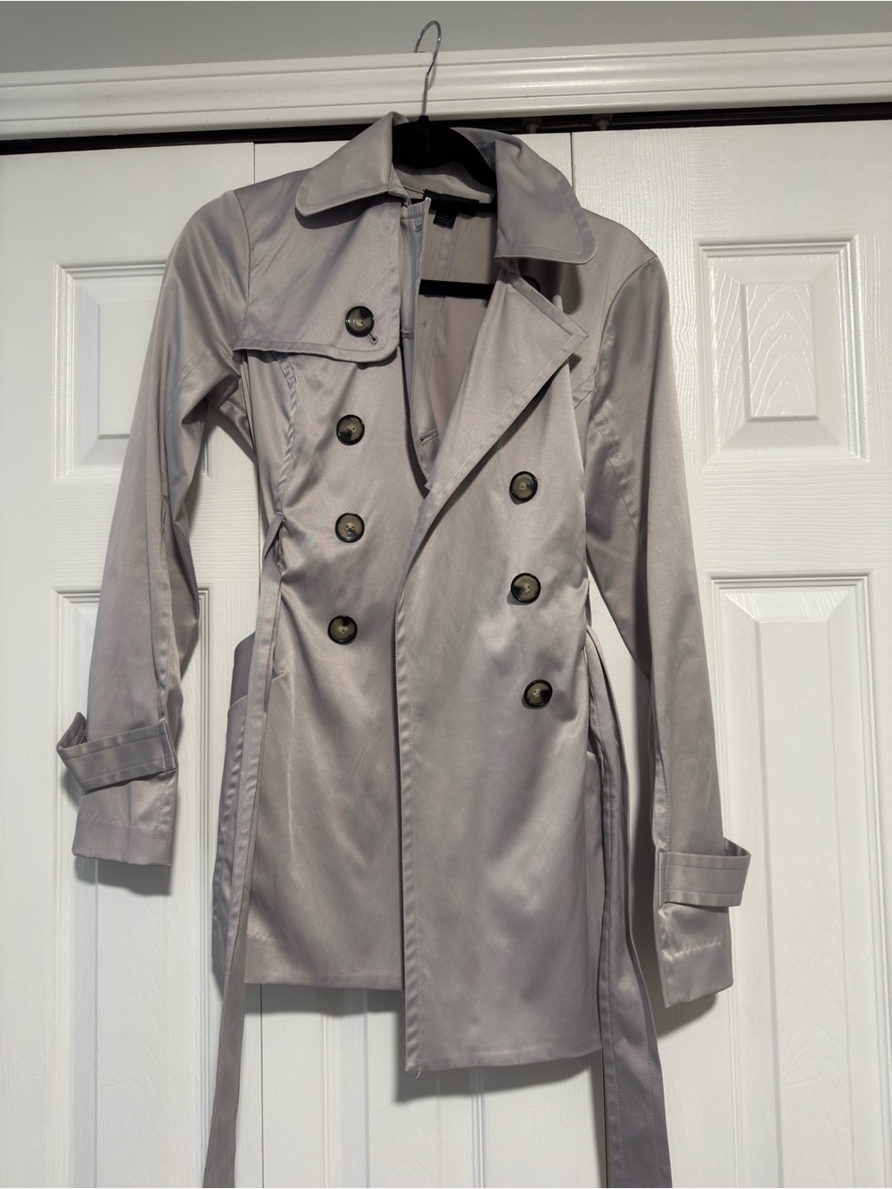 Classic Double-Breasted Trench Coat - Light Gray